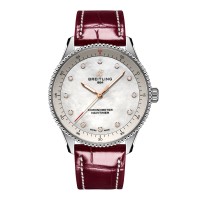 Réplique Montre femme Breitling Navitimer 32 mm, bracelet en nacre blanche et crocodile A77320E61A2P2