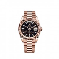 Copie de Rolex Day-Date 40 en or Everose 18 carats M228235-0045 Copie de Rolex Day-Date 40 en or Everose 18 carats M228235-0045