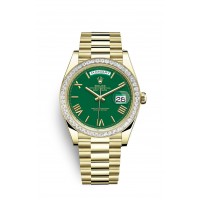 Réplique Montre Rolex Day-Date 40 en or jaune 18 carats et diamants M228398TBR-0039